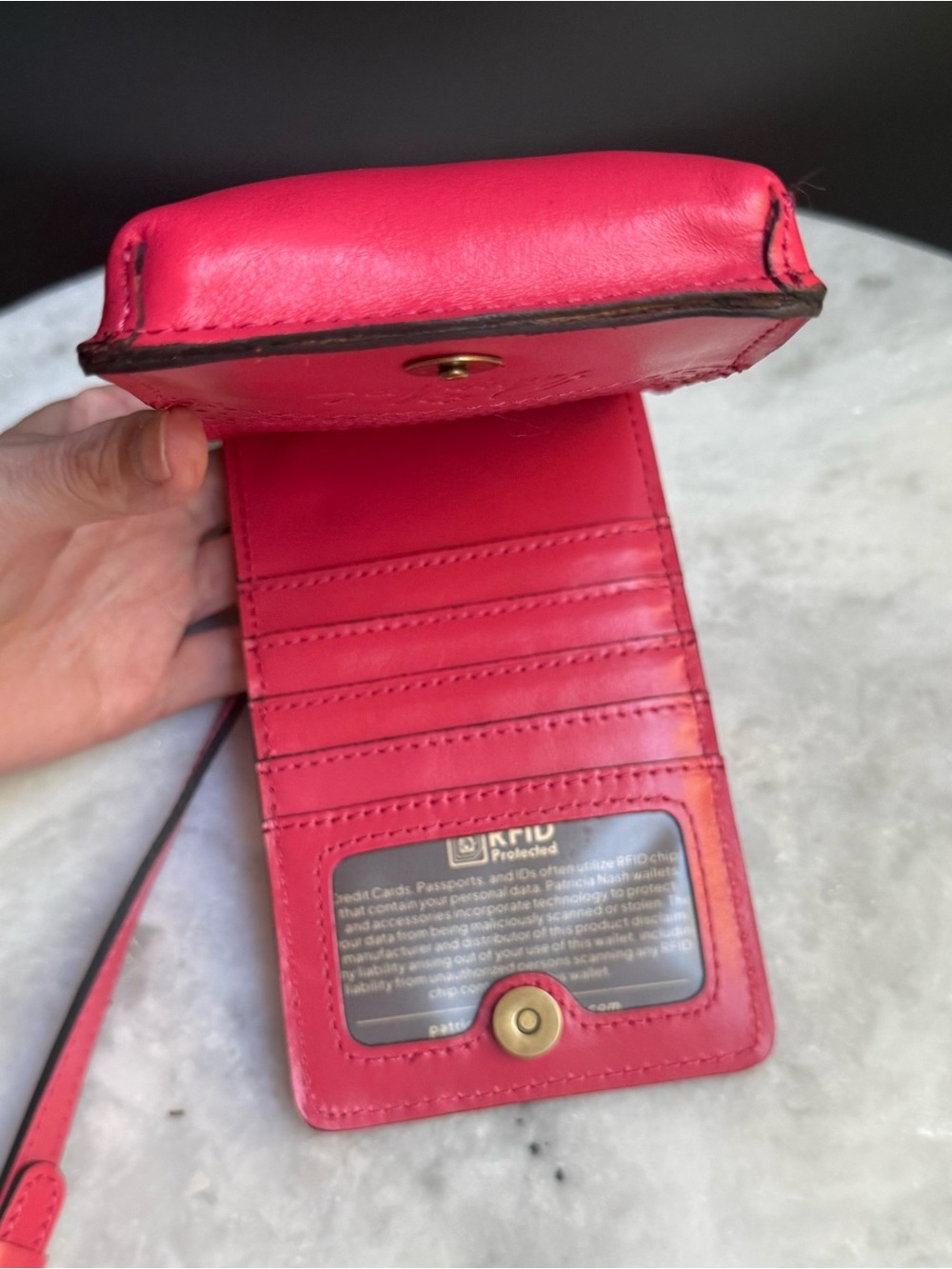 NWT Patricia Nash Farleigh Phone Crossbody Wallet  in Passion FULL grain leather - Picture 7 of 9